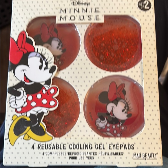 Disney Minnie Mouse Red and Black Cooling Gel Eye Pads - Picture 1 of 1